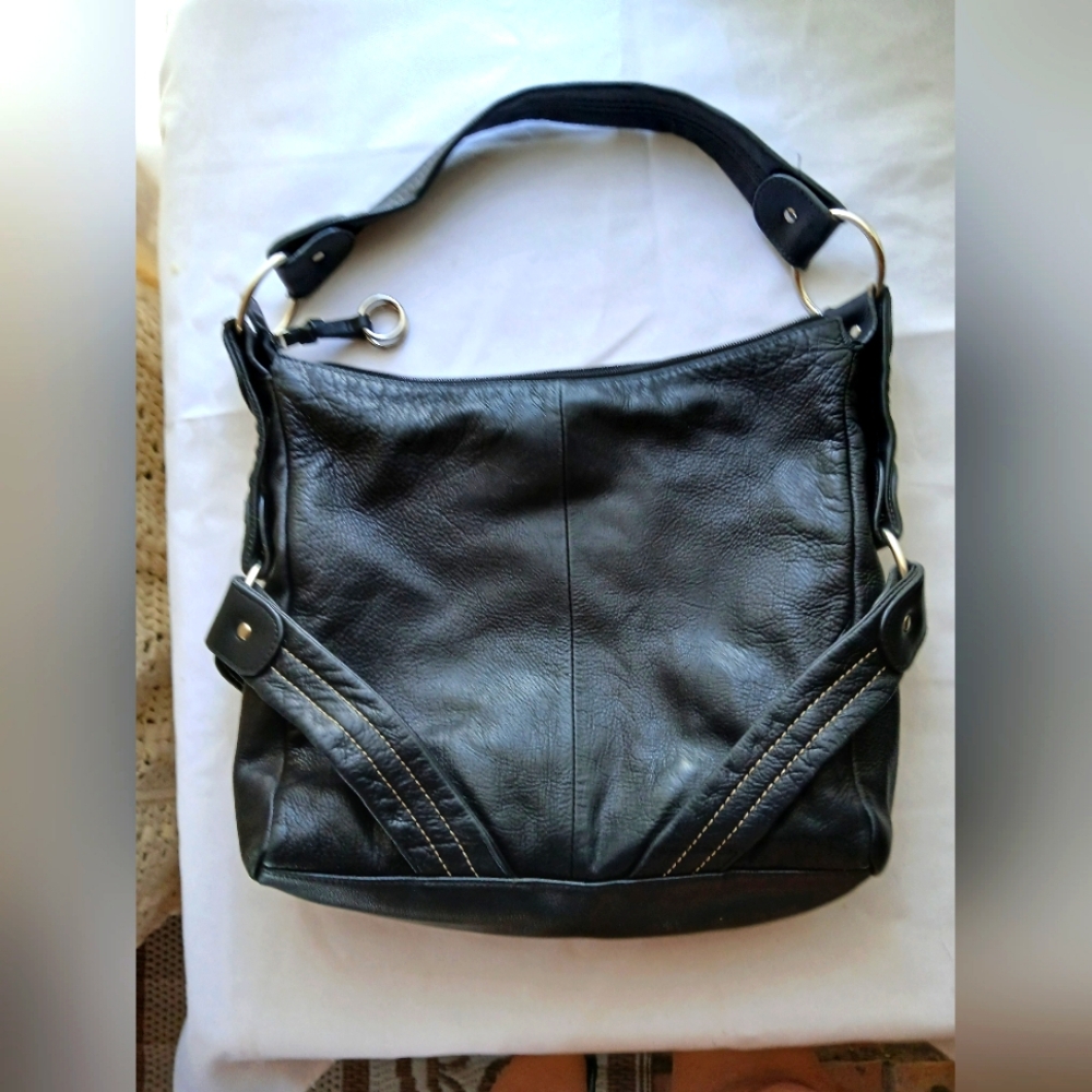 A. N. A. Purse